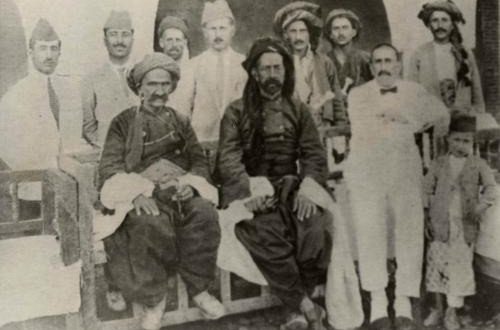 Ahmed Uthman with Sheik Mahmud Barzanji in Sulaymaniyah in 1927